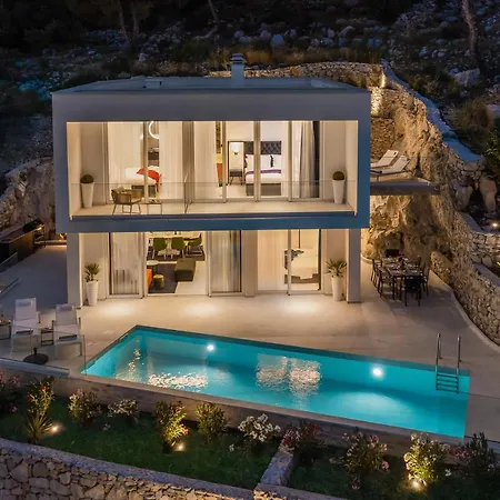 Adria View With Heated Pool Ii *
