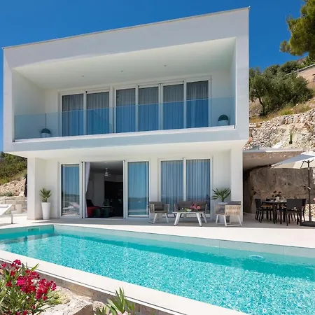 Adria View With Heated Pool Ii Villa *