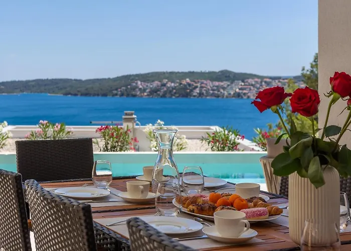 Adria View With Heated Pool Ii Villa Trogir