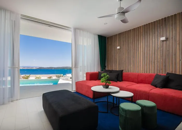 Adria View With Heated Pool Ii Trogir