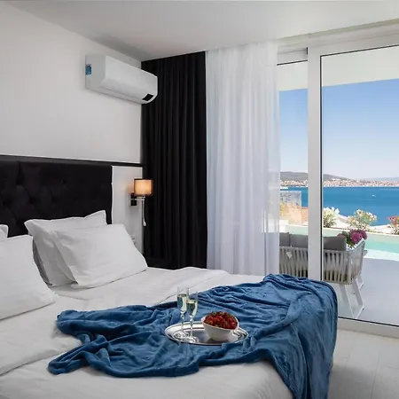 Villa Adria View With Heated Pool Ii Trogir