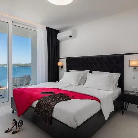Adria View With Heated Pool Ii Villa *